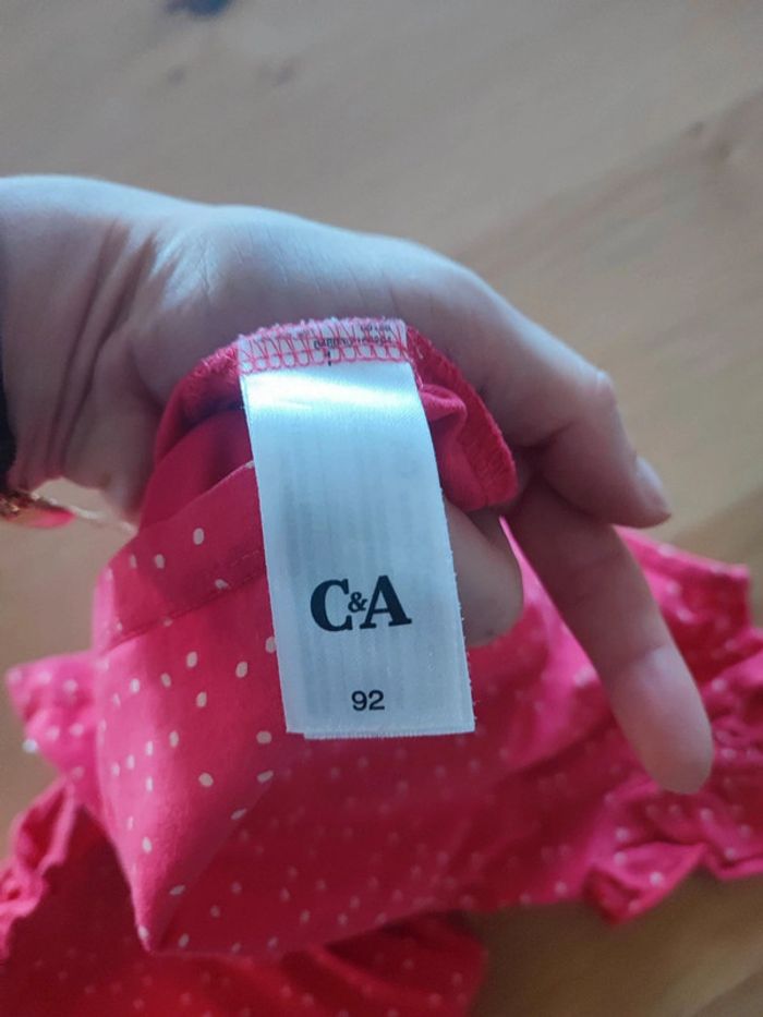 Ensemble rouge t-shirt et pantalon C&A - photo numéro 6