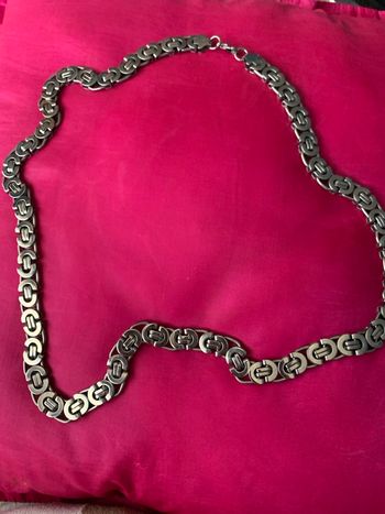 Magnifique collier en argent  véritable