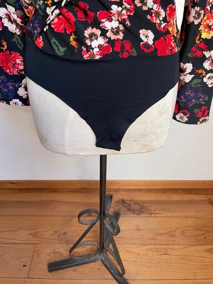 Beau Body fleuri Zara 🌸 M 38 - photo numéro 3