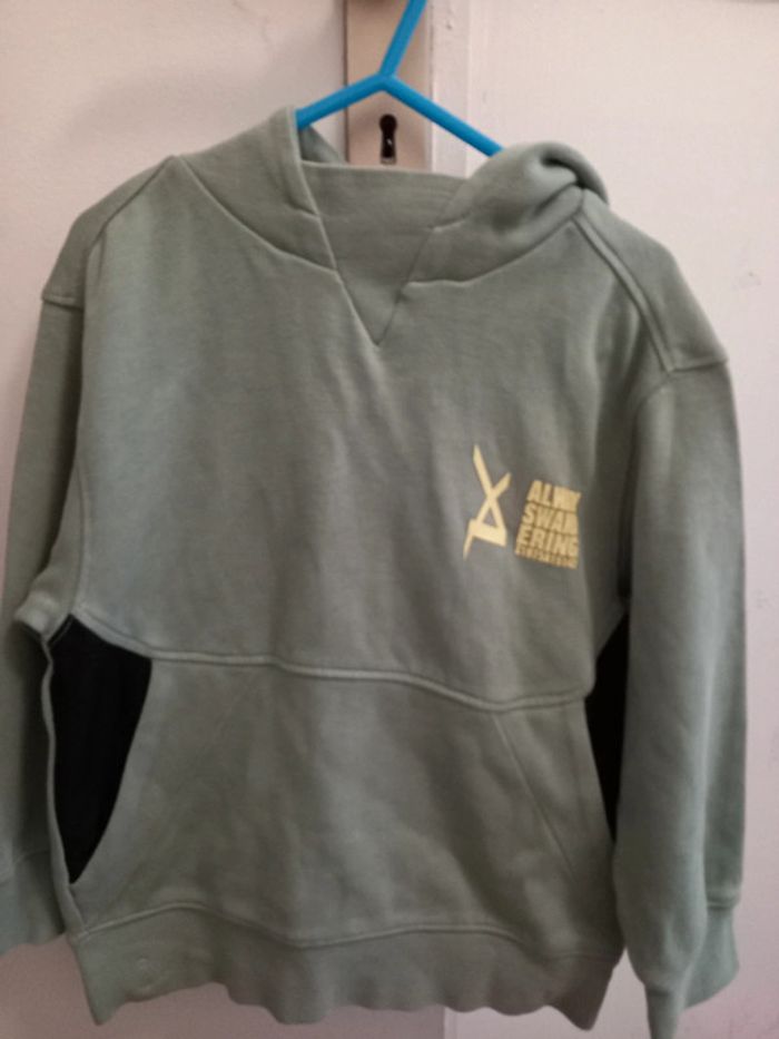 Sweat à capuche zara
