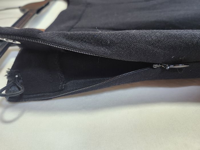 Pantalon Femme Escada Noir - 100% Laine Vierge - Taille 44 - photo numéro 4