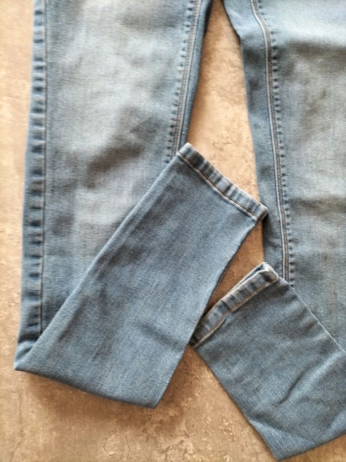 Jean bleu 14 ans - photo numéro 2