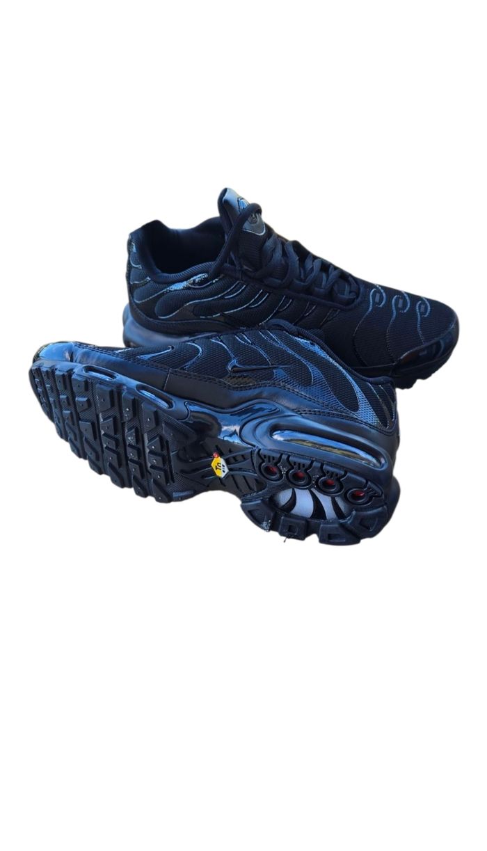 Nike Tn homme full black  T.42 - photo numéro 2