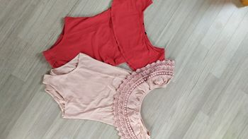 2 Bodies sans manche