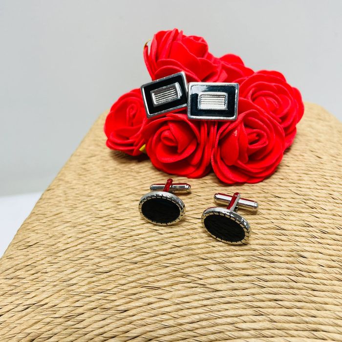 🔥 Lot 🔥 Boutons de manchettes chic et élégant. Neuf. Argenté et noir. - photo numéro 4