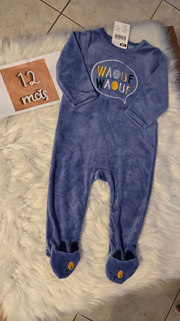 NEUFS !!!!! NON PORTÉS 🥰💙😍 lot pyjamas 12mois Garçon 😍💙🥰(ferme) - photo numéro 7
