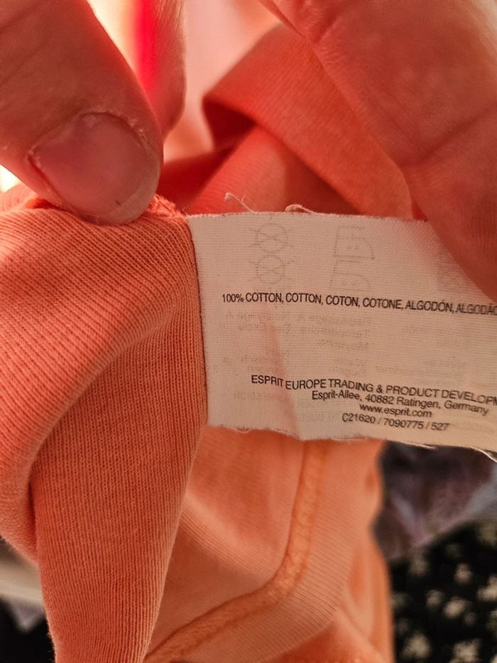 T.shirt manches courtes Esprit abricot taille 36 - photo numéro 7