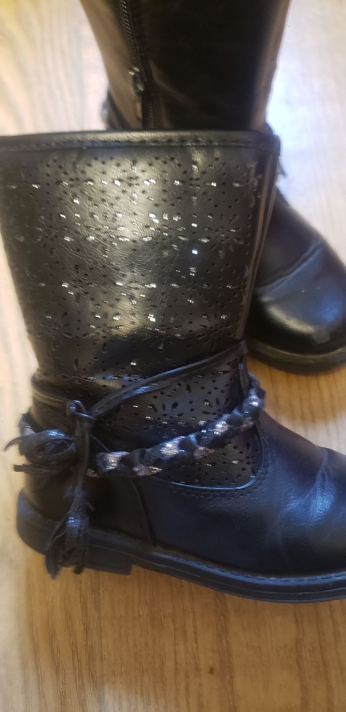 Bottes fille hiver taille 25 - photo numéro 2