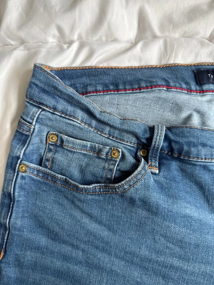Short en jean femme Tommy Hilfiger – taille 10 US (38 FR) - photo numéro 4
