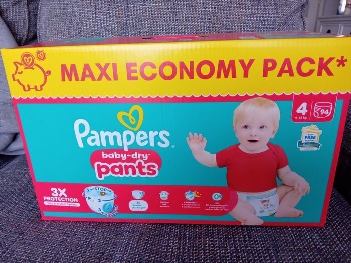 Pampers 94 pants taille 4