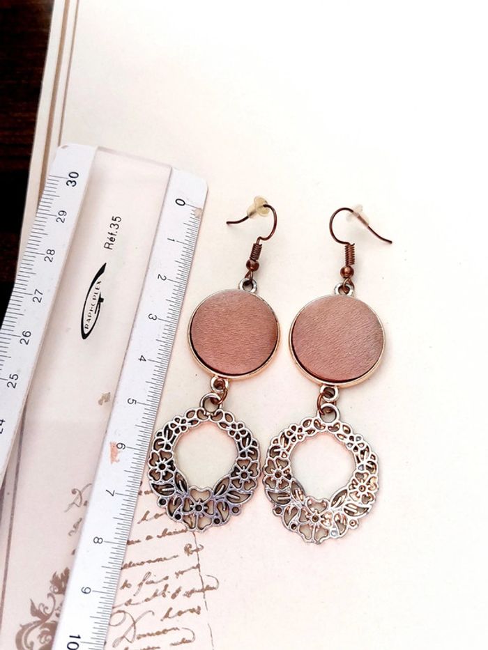 Magnifique paire de boucles d'oreilles pendantes bohème - photo numéro 3