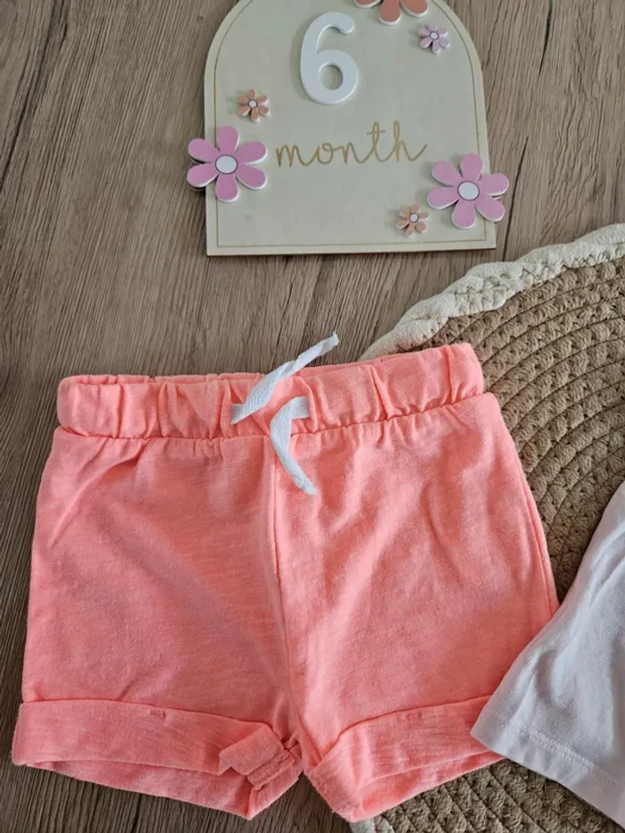 Ensemble 6 mois - photo numéro 2