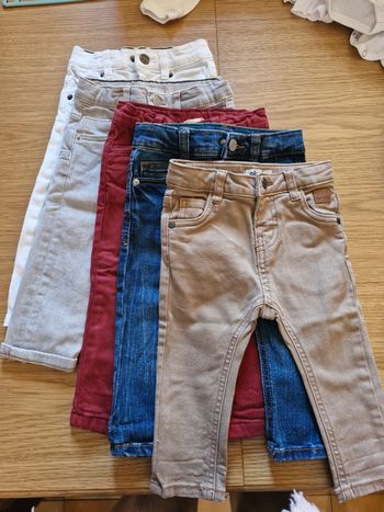 Lot de 5 Jeans 9mois