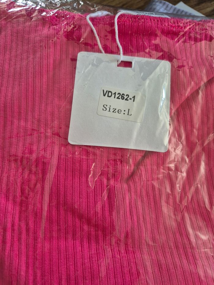 Robe Femme Fuschia Manches courtes Taille L/40 - photo numéro 3