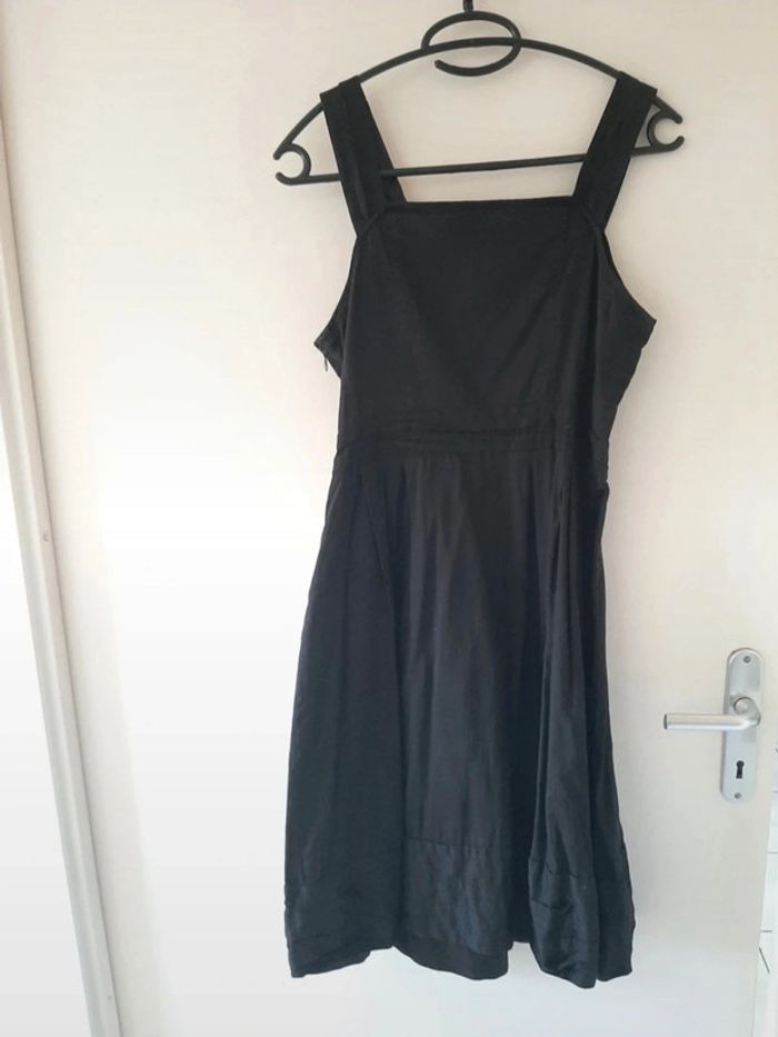 Robe calvin Klein taille XS - photo numéro 9