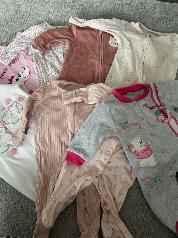 Lot pyjama bébé fille