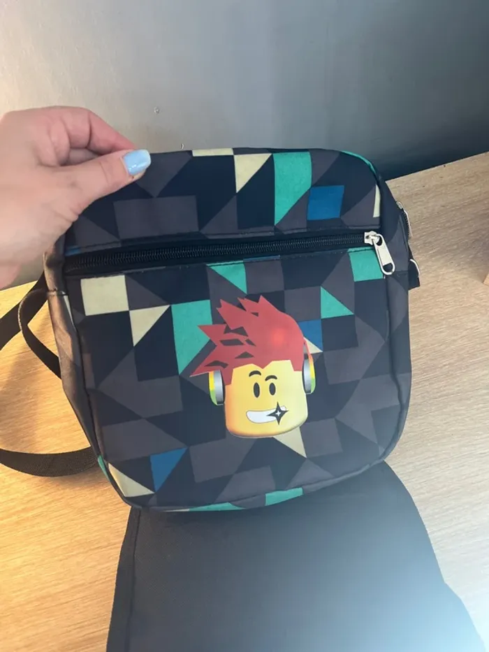 Sacoche & trousse roblox - photo numéro 4