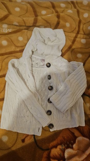 lots vêtements bébé fille taille 24mois