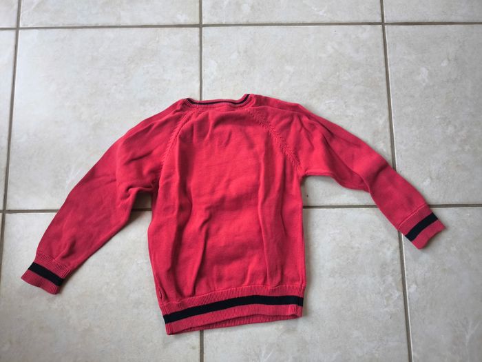 Pull rouge - photo numéro 3