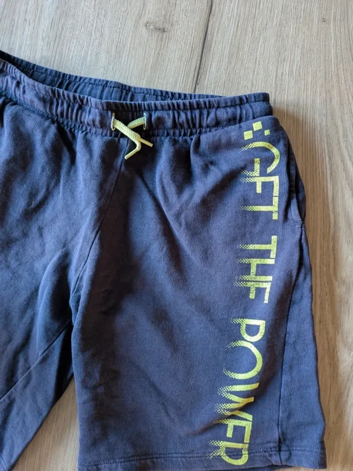Short en coton taille 12 ans - photo numéro 2
