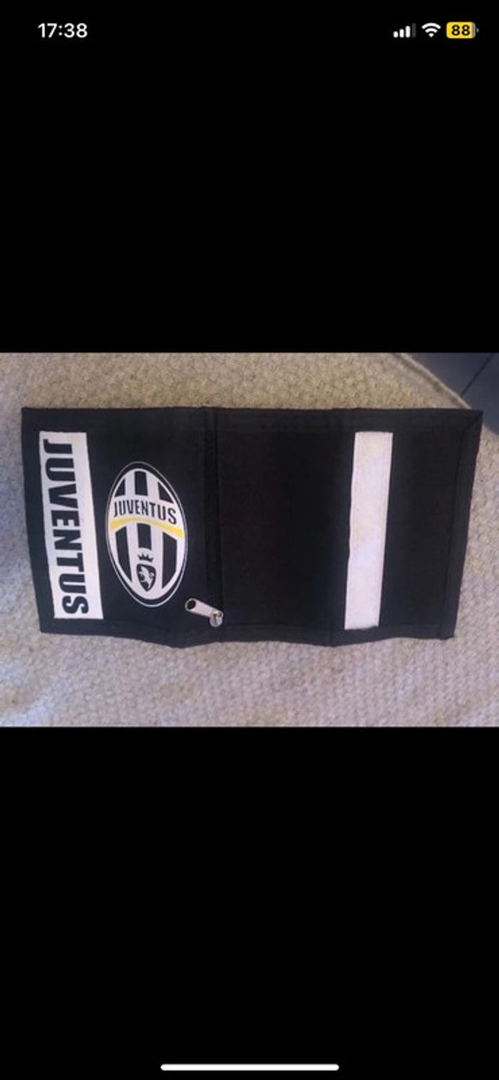 Portefeuille Juventus - photo numéro 2