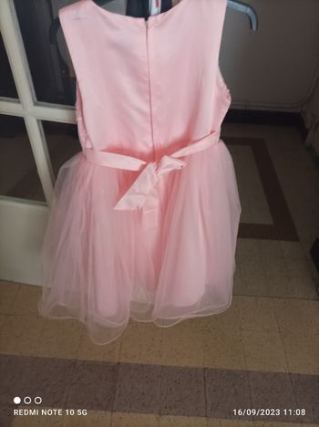 Robe rose