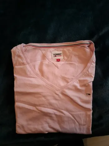 Tee shirt tommy