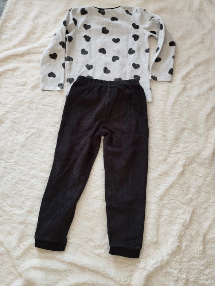 Pyjama 2 pièces 5 ans - photo numéro 4