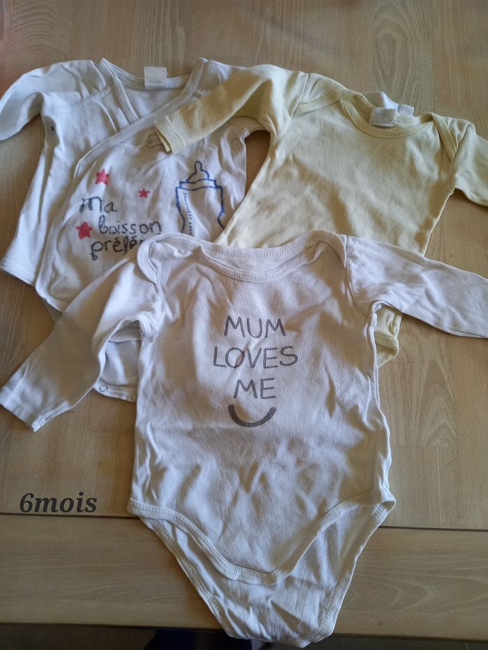 Lot body 6mois