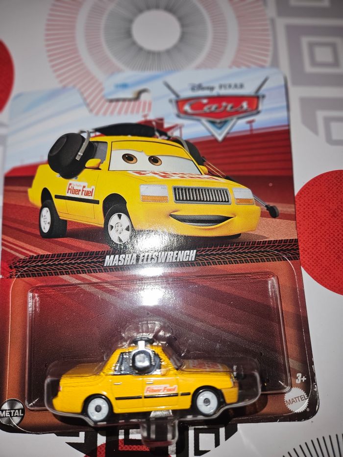 Voiture cars Mattel neuve