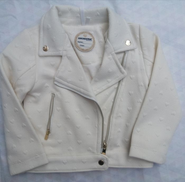 Magnifique petite veste blanche