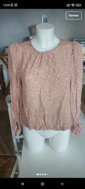 Très beau haut neuf f12