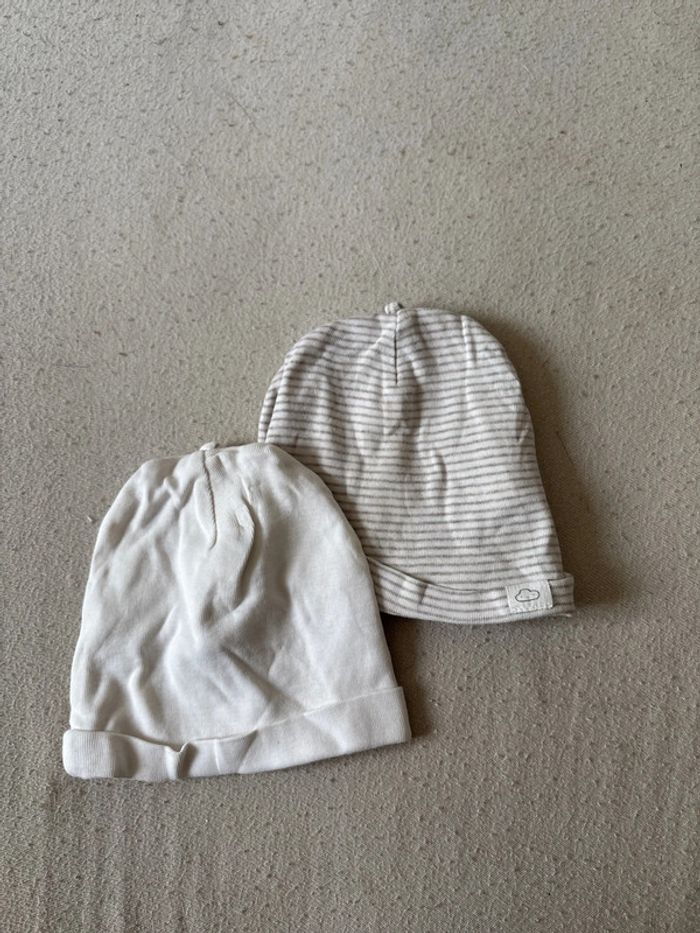 Lot 2 bonnets naissance