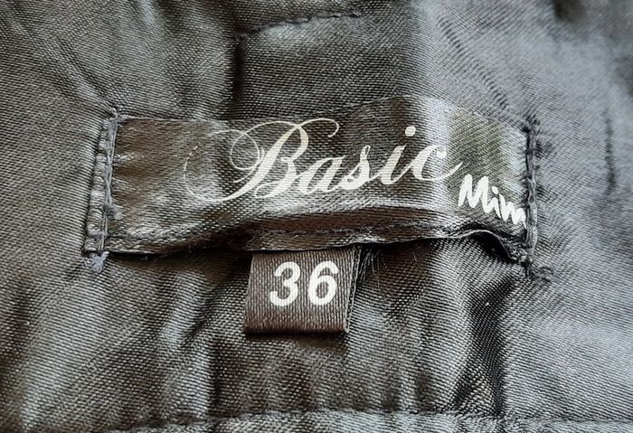 Short noir Basic Mim,taille 36 - photo numéro 4