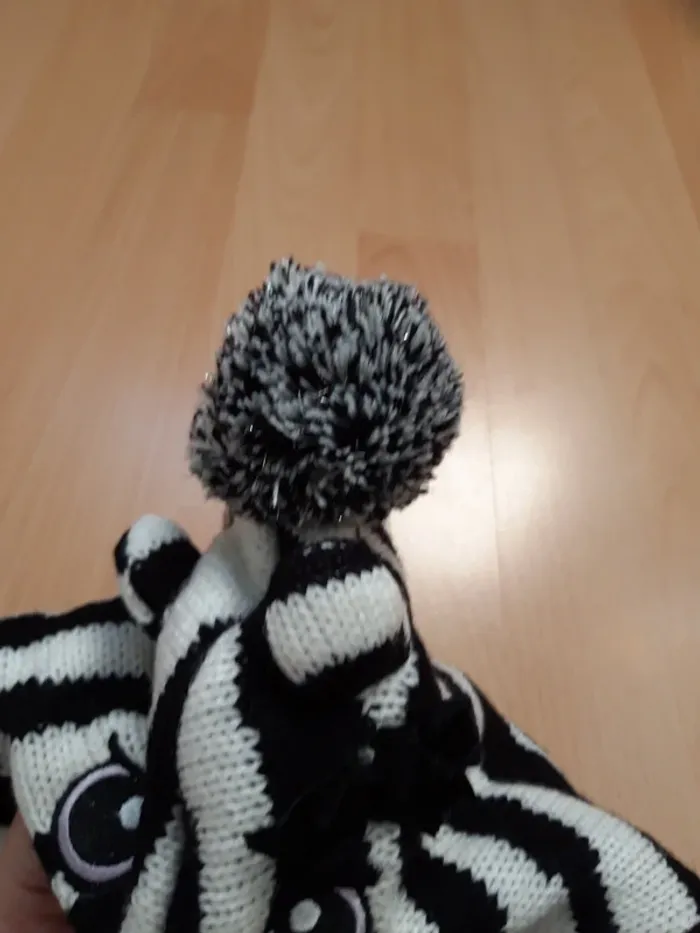 Magnifique veste "zèbre" doublée à capuche - photo numéro 4