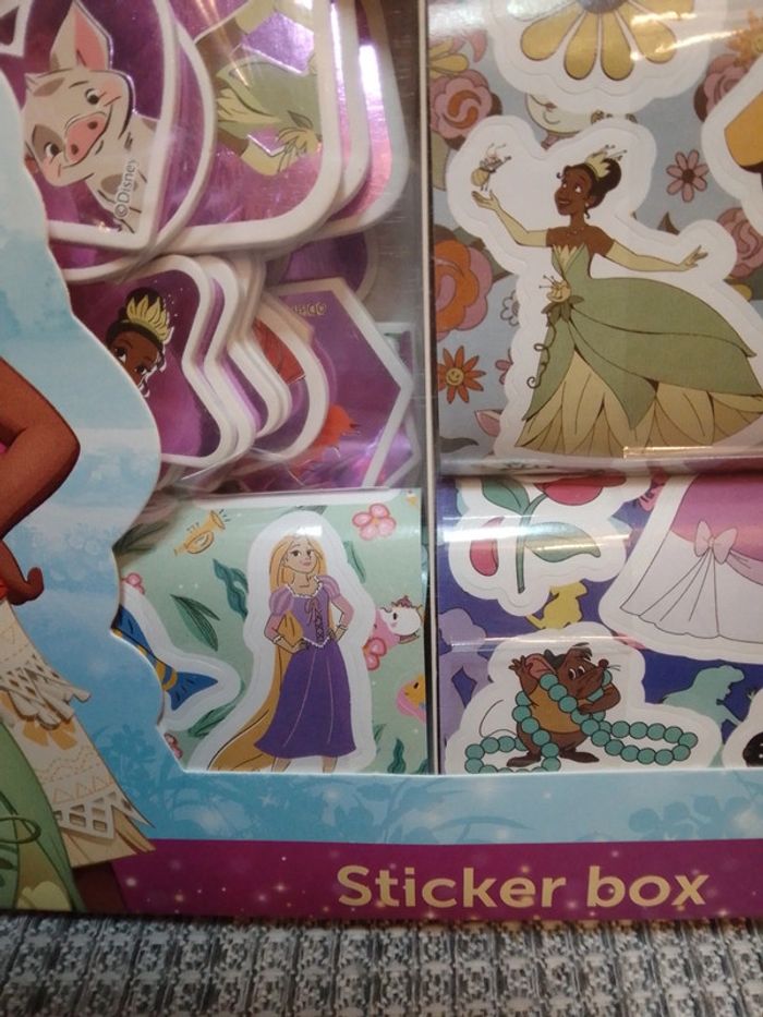 Boite de stickers autocollants Disney Princess - photo numéro 5