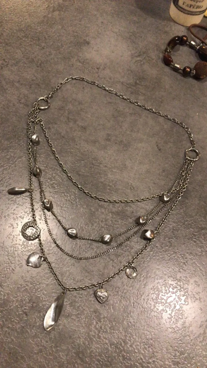 Collier étages - photo numéro 2