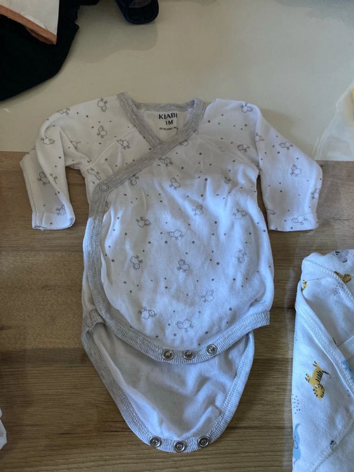 Lot de 6 body 1 mois kiabi - photo numéro 4