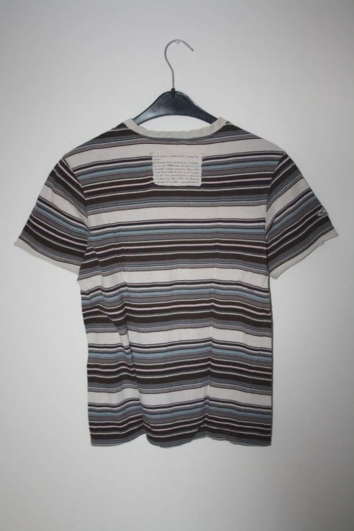 T-shirt Umbro rayé - photo numéro 2