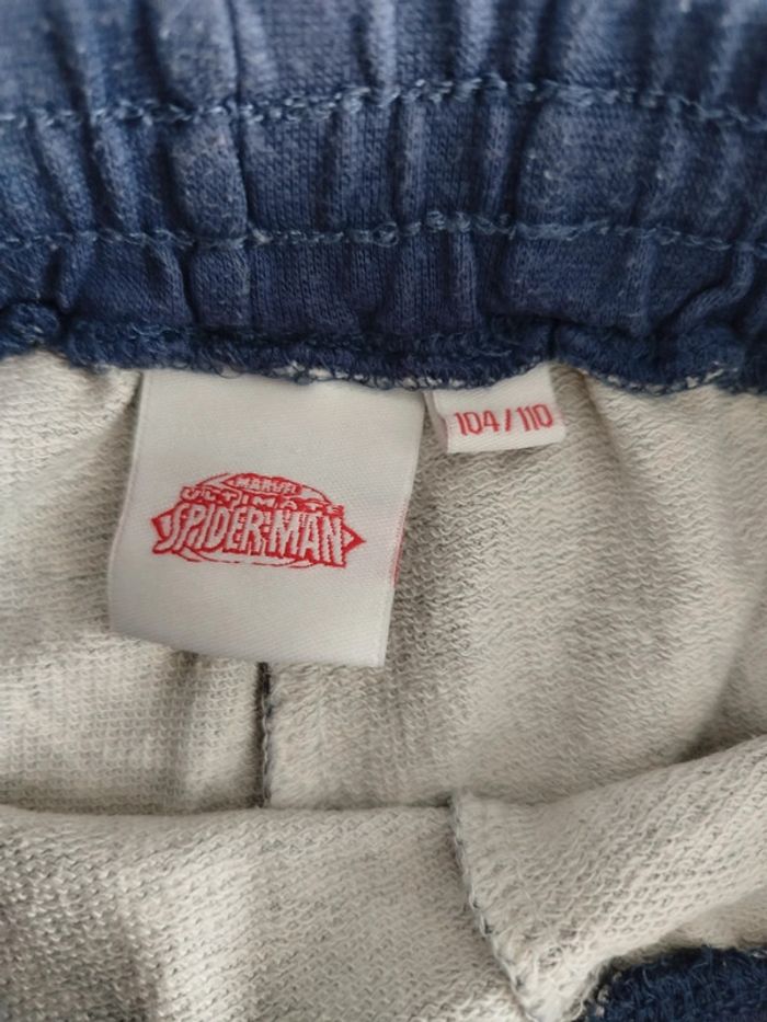 Short léger Spiderman - photo numéro 5
