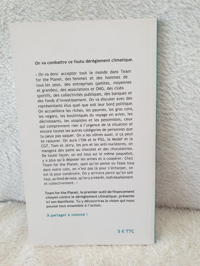 Livre Pisser sous la douche ne suffira pas neuf - photo numéro 2