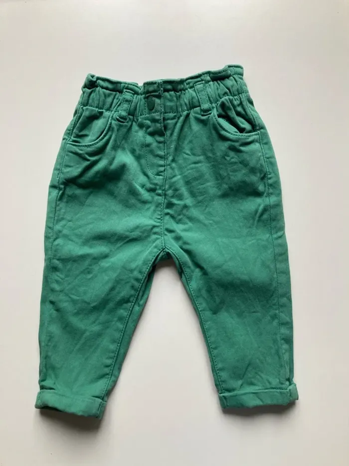 Pantalon vert 12 mois tape à l’œil