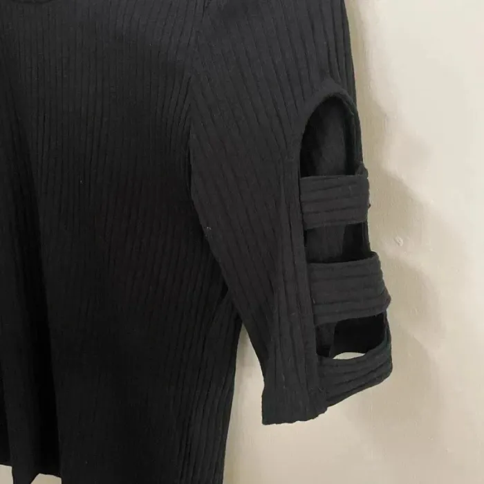 t-shirt Jennyfer T.M manches ajourées, maille côtelée stretch, col rond, coupe près du corps V036 - photo numéro 3