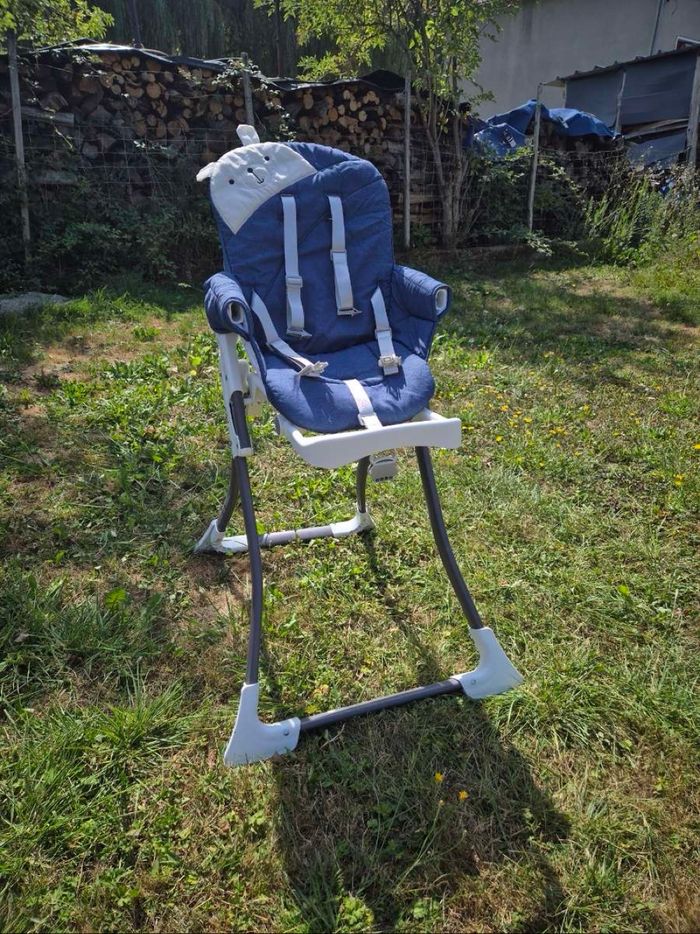 Chaise haute - photo numéro 2