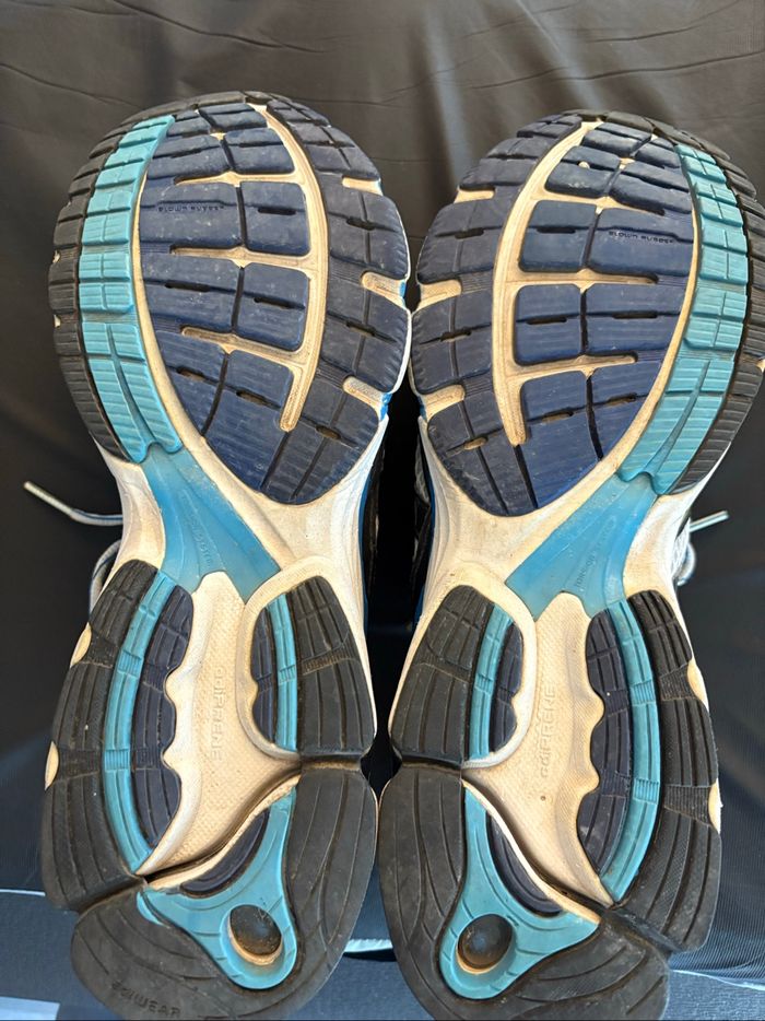 Basket Adidas Taille 48 - photo numéro 2