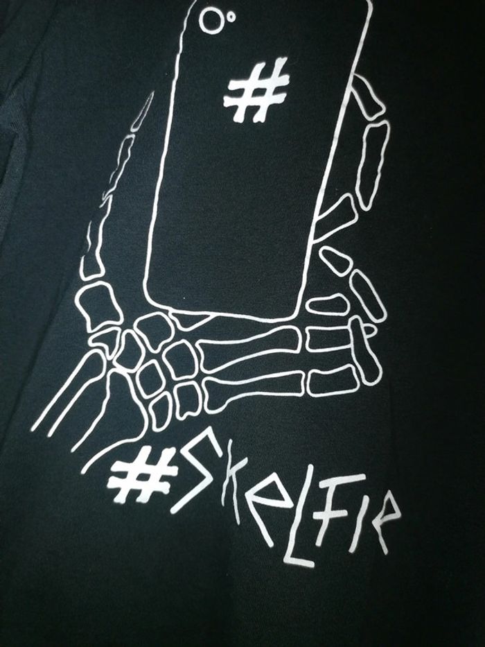 Tee-shirt noir petit 128cm - photo numéro 4