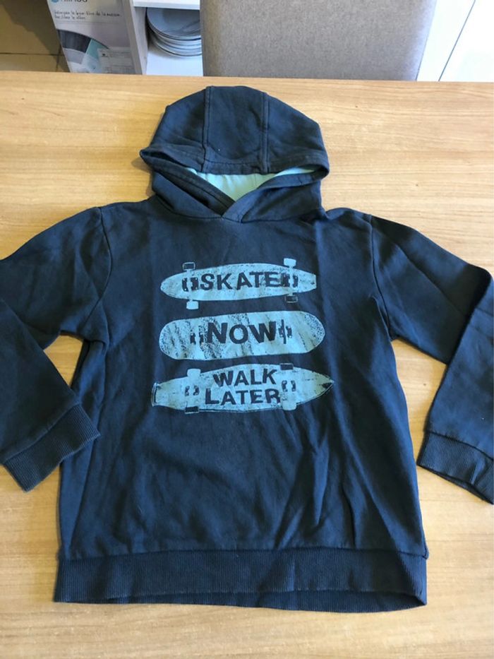 Pull sweat à capuche - photo numéro 2