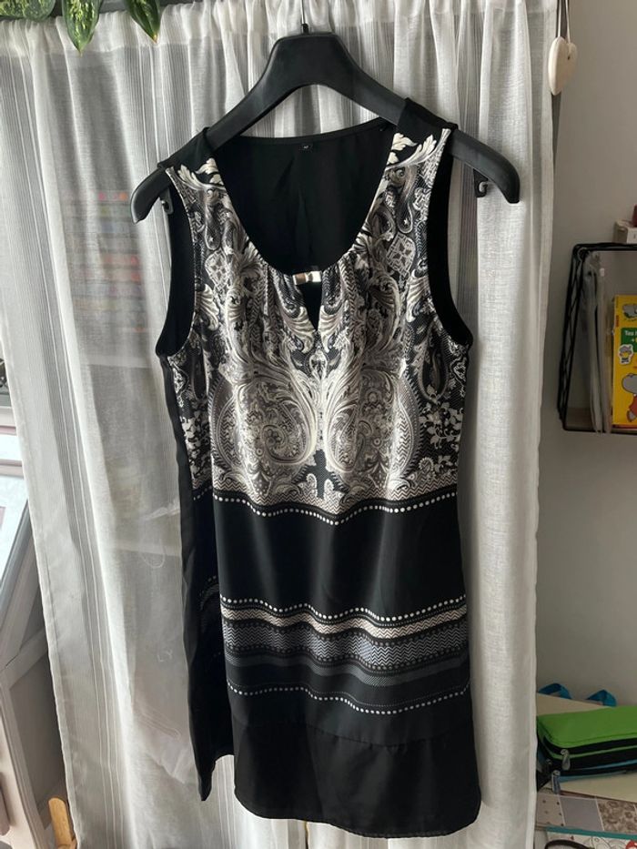 Robe noir