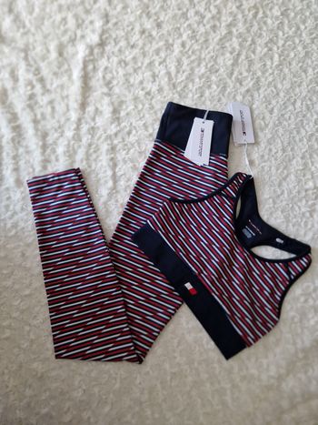 Ensemble sport neuf Tommy Hilfiger