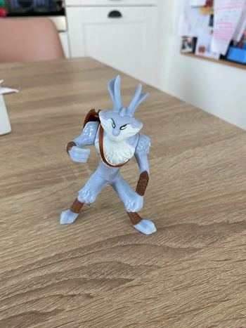 Lapin de Pâques Dreamworks 2012mc do McDonald’s